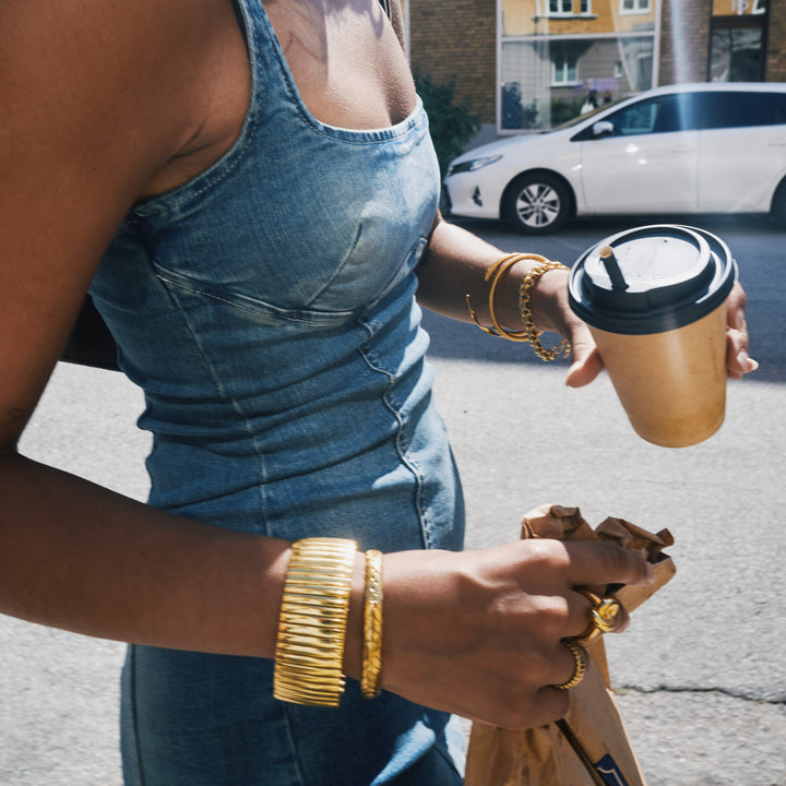 Nova - Anillo acanalado de acero inoxidable