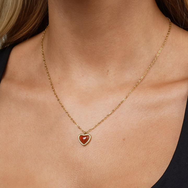 Sonja - Collar Colgante de Corazón de Gelatina de Acero Inoxidable Dorado