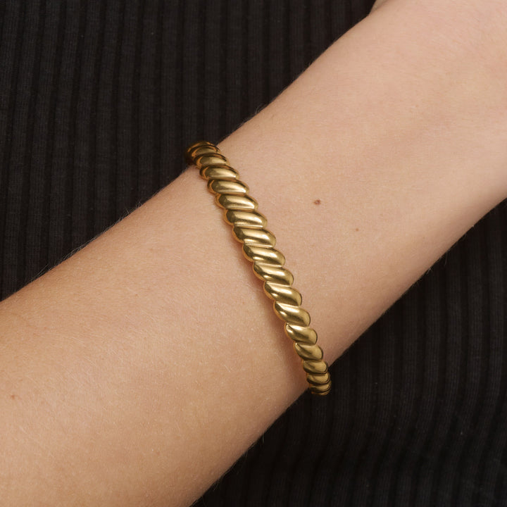 Isabel- Croissant Bangle Bracelet Stainless Steel