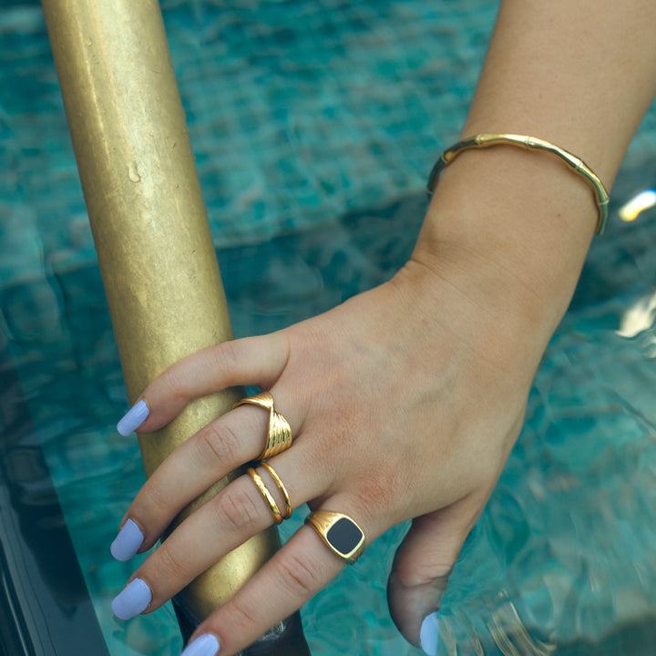 Tyra - Brazalete de Bambú de Acero Inoxidable