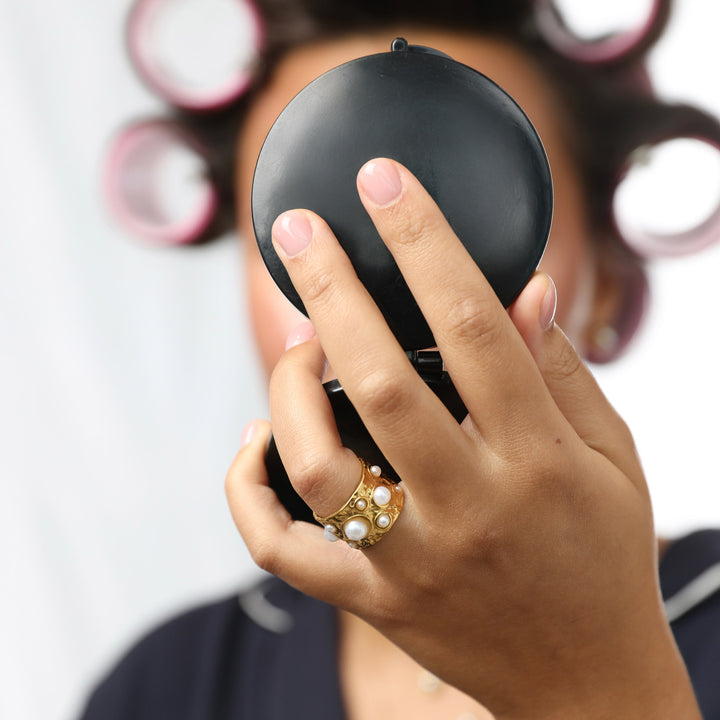 Kerstin - Anillo de Perla Martillada de Acero Inoxidable