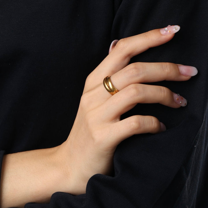 Alvy - Anillo Twist de Acero Inoxidable