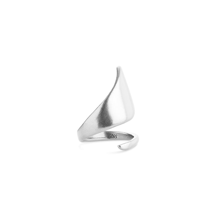 Anillo Ban - Envoltura Escultural de Acero Inoxidable