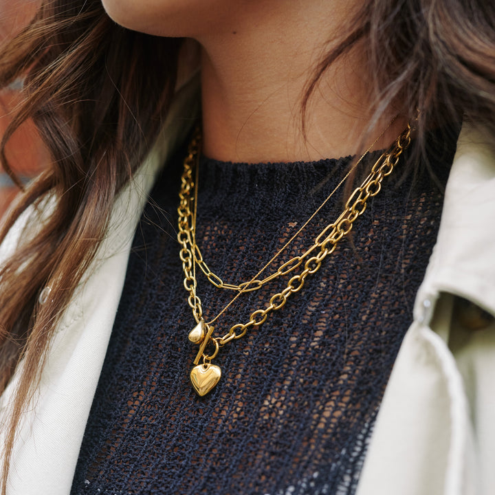Myra - Collar de corazón de acero inoxidable