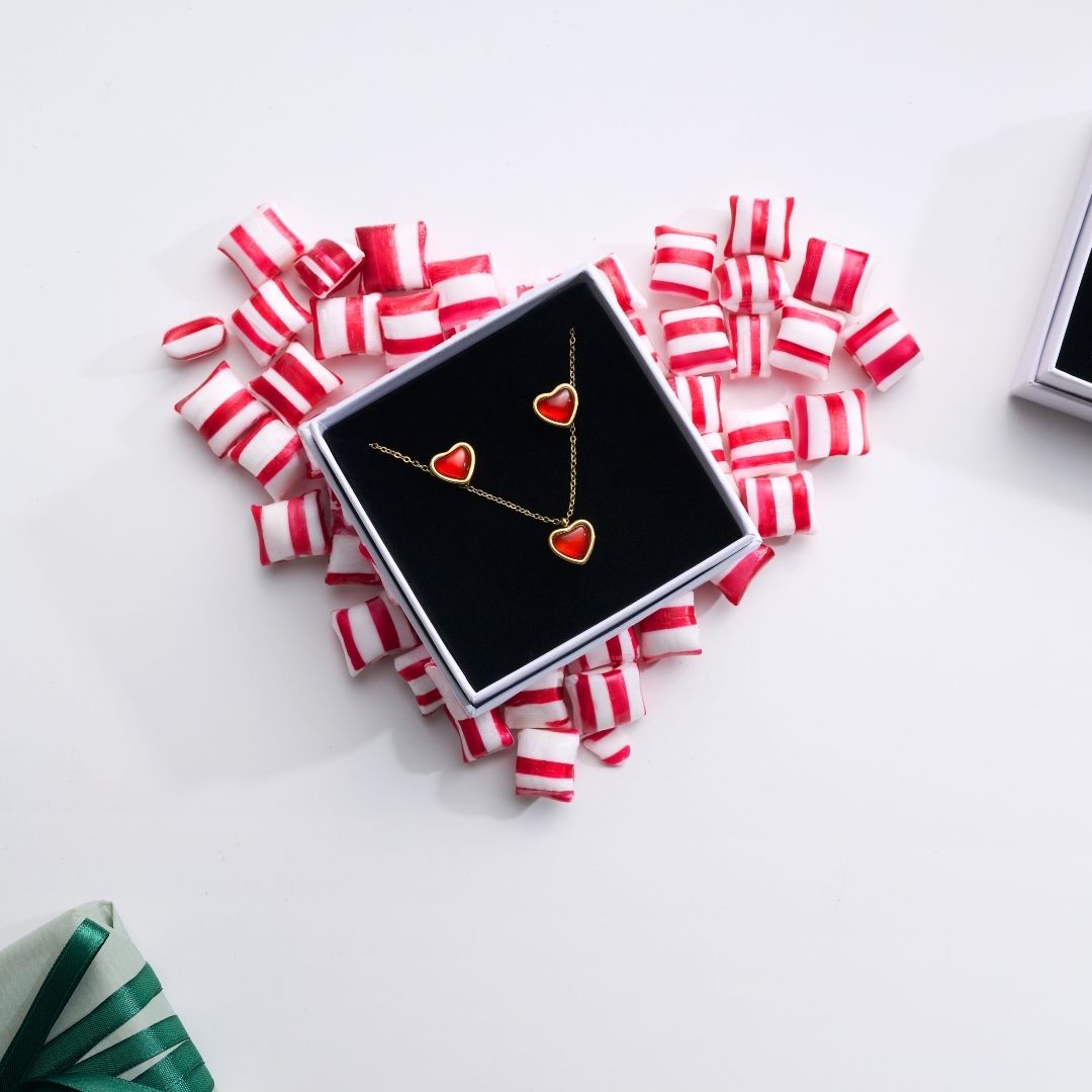 Conjunto de Collar y Pendientes Sonja Heart de Acero Inoxidable